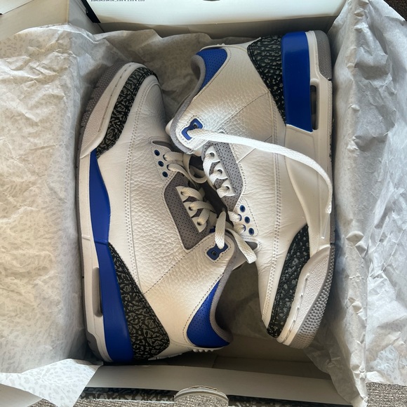 Air Jordan Retro 3 ‘Racer Blue’ - Picture 5 of 8